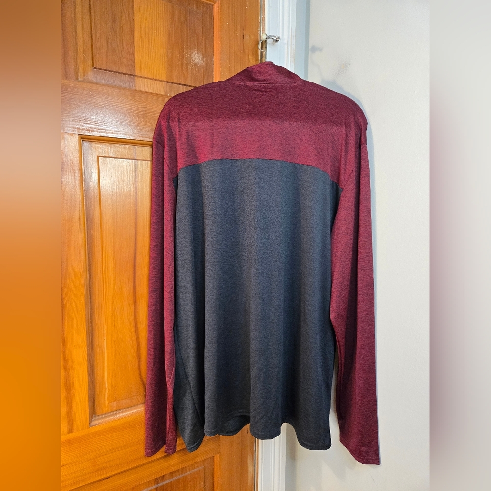Real Essentials Maroon and Charcoal Quarter-Zip Top Sz XL - Picture 4 of 6
